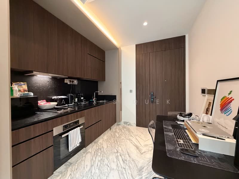 Van Holland, 188 Holland Road, 2 Bedrooms, 710 sqft, Condominium For Sale, by Alexis Quek, 500138460 - Kitchen - PropertyGuru.com.sg