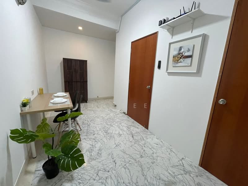 Orchid Apartment, 42-42C Eng Neo Avenue, Room Rental, 200 sqft, Apartment For Rent, by Kevin Seetoh, 500138505 - Interior - PropertyGuru.com.sg