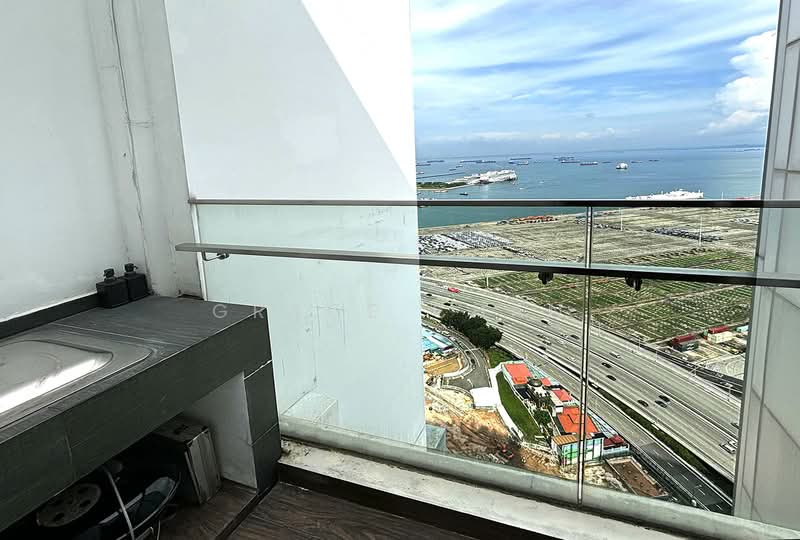 Eon Shenton, 70 Shenton Way, 1 Bedroom, 1,055 sqft, Condominium For Rent, by Grace Chan, 500138512 - Balcony - PropertyGuru.com.sg