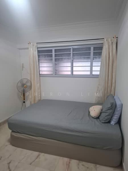 140 Potong Pasir Avenue 3, 140 Potong Pasir Avenue 3, Room Rental, 160 sqft, HDB Flat For Rent, by Pheron Lim, 500138517 - Bedroom - PropertyGuru.com.sg
