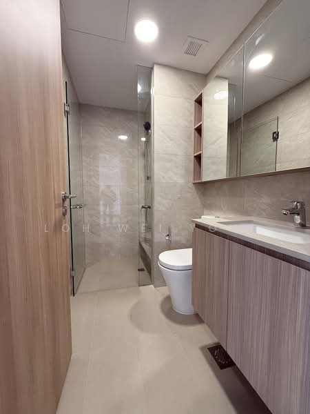 The Botany at Dairy Farm, 5 Dairy Farm Walk, 2 Bedrooms, 904 sqft, Condominium For Rent, by Loh Wei Yong, 500138520 - Common Bathroom - PropertyGuru.com.sg