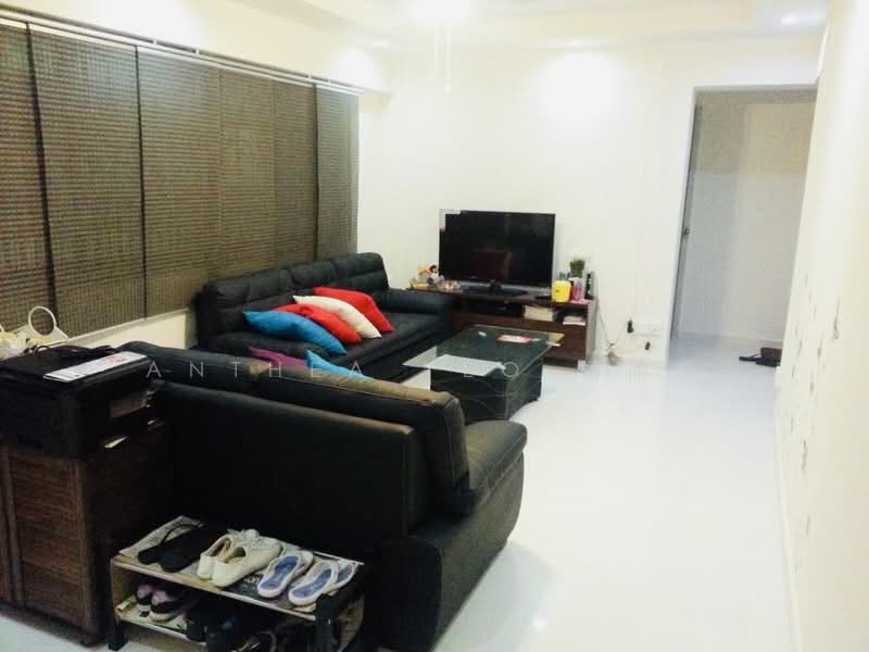 671A Klang Lane, 671A Klang Lane, 3 Bedrooms, 807 sqft, HDB Flat For Sale, by Anthea Yeo 杨丽娇, 500138532 - Living Room - PropertyGuru.com.sg