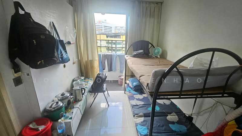 Suites @ Sims, 468 Sims Ave, 1 Bedroom, 377 sqft, Condominium For Sale, by Jose Loh Zhenhao, 500138542 - Bedroom - PropertyGuru.com.sg