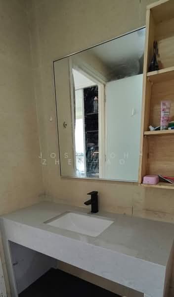 Suites @ Sims, 468 Sims Ave, 1 Bedroom, 377 sqft, Condominium For Sale, by Jose Loh Zhenhao, 500138542 - Bathroom - PropertyGuru.com.sg