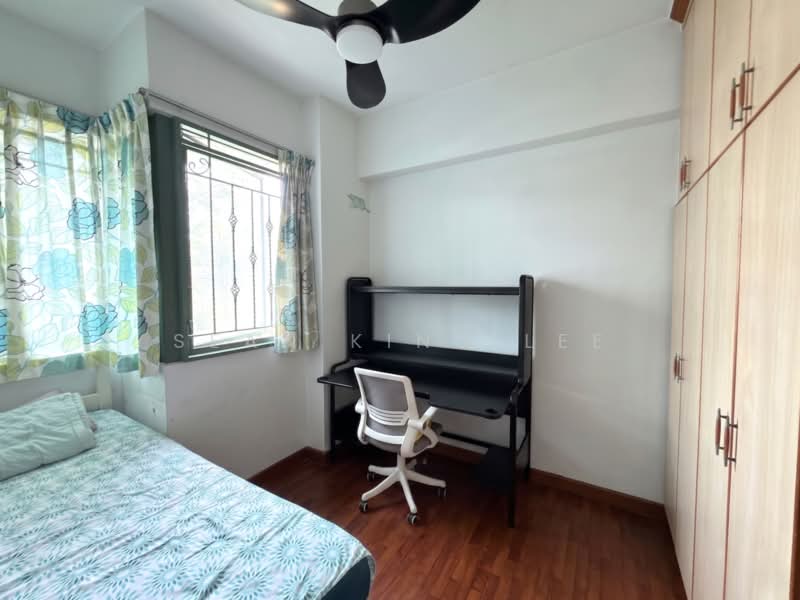 Palm Gardens, 2B Hong San Walk, 3 Bedrooms, 1,216 sqft, Condominium For Sale, by Sean King Lee, 500138545 - Bedroom - PropertyGuru.com.sg