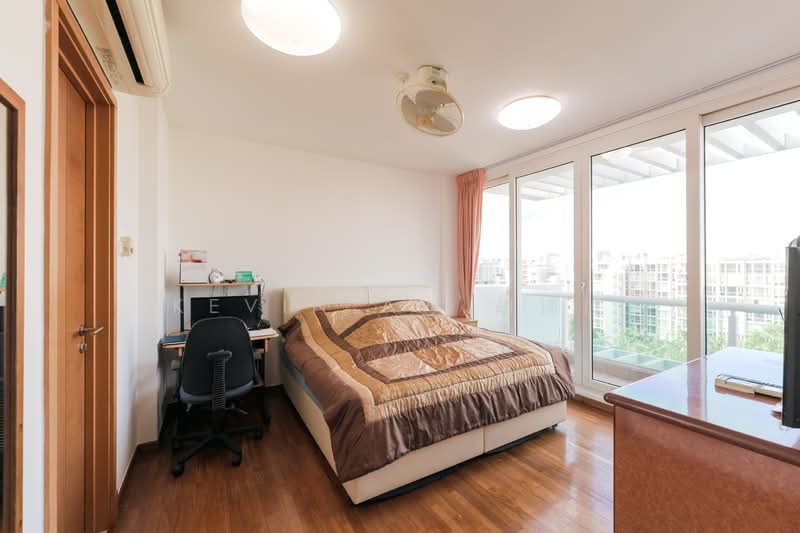 Cheap Rare Triplex Penthouse @ Simei Rise!, , 4 Bedrooms, 3,154 sqft, Condominium For Sale, by Kevin Aw 胡锦胜, 500138547 - Bedroom - PropertyGuru.com.sg