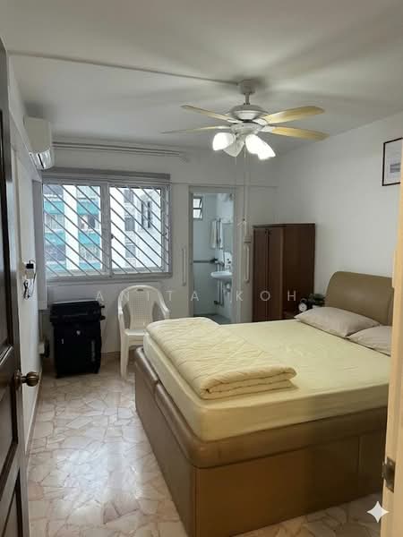 532 Bukit Batok Street 51, 532 Bukit Batok Street 51, 3 Bedrooms, 893 sqft, HDB Flat For Sale, by Anita Koh, 500138550 - Bedroom - PropertyGuru.com.sg