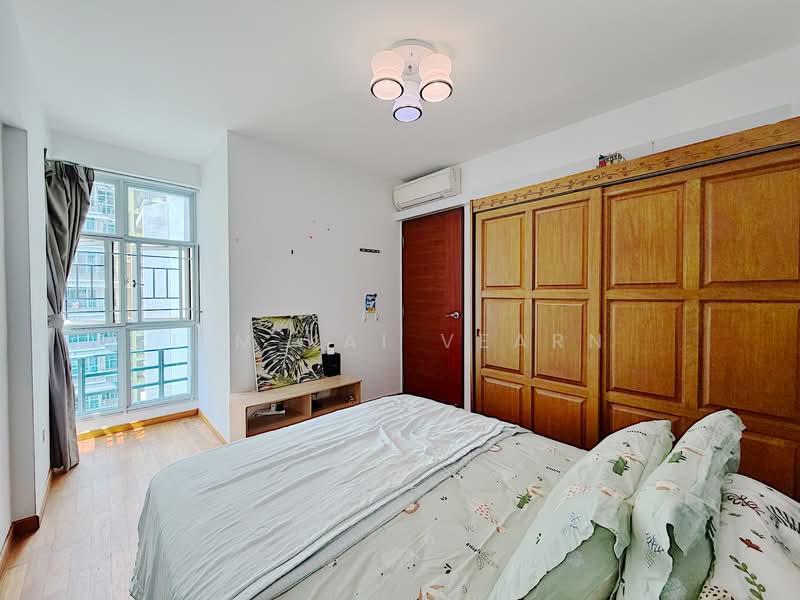 195B Punggol Road, 195B Punggol Road, 3 Bedrooms, 969 sqft, HDB Flat For Sale, by Lim Kai Vearn, 500138561 - Bedroom - PropertyGuru.com.sg
