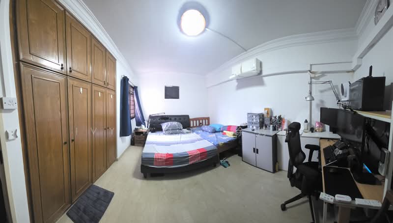 852 Hougang Central, 852 Hougang Central, 3 Bedrooms, 1,485 sqft, HDB Flat For Rent, by Ivy Woo (余娉娉), 500138564 - Master Bedroom - PropertyGuru.com.sg