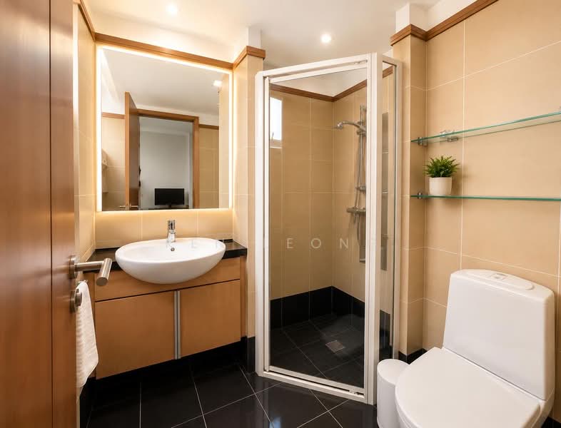 Changi Rise Condo, 18 Simei Rise, 4 Bedrooms, 1,496 sqft, Condominium For Rent, by Ken Leong, 500138567 - Bathroom - PropertyGuru.com.sg
