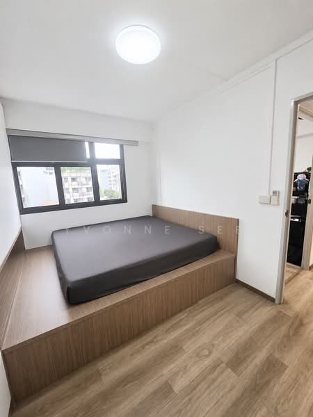 52 Cassia Crescent, 52 Cassia Crescent, 2 Bedrooms, 678 sqft, HDB Flat For Sale, by Yvonne See, 500138572 - Master Bedroom - PropertyGuru.com.sg