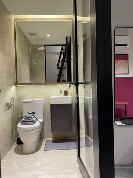 Niven Road, Niven Road, 3 Bedrooms, 908 sqft, Conservation House For Sale, by Clarence Chiong, 500138580 - Bathroom - PropertyGuru.com.sg