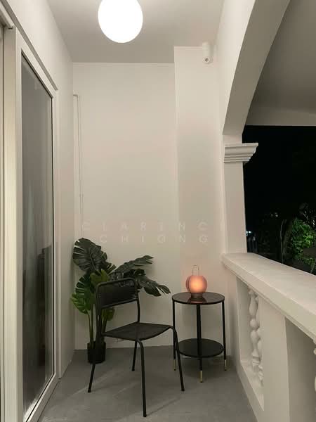 Niven Road, Niven Road, 3 Bedrooms, 908 sqft, Conservation House For Sale, by Clarence Chiong, 500138580 - Balcony - PropertyGuru.com.sg