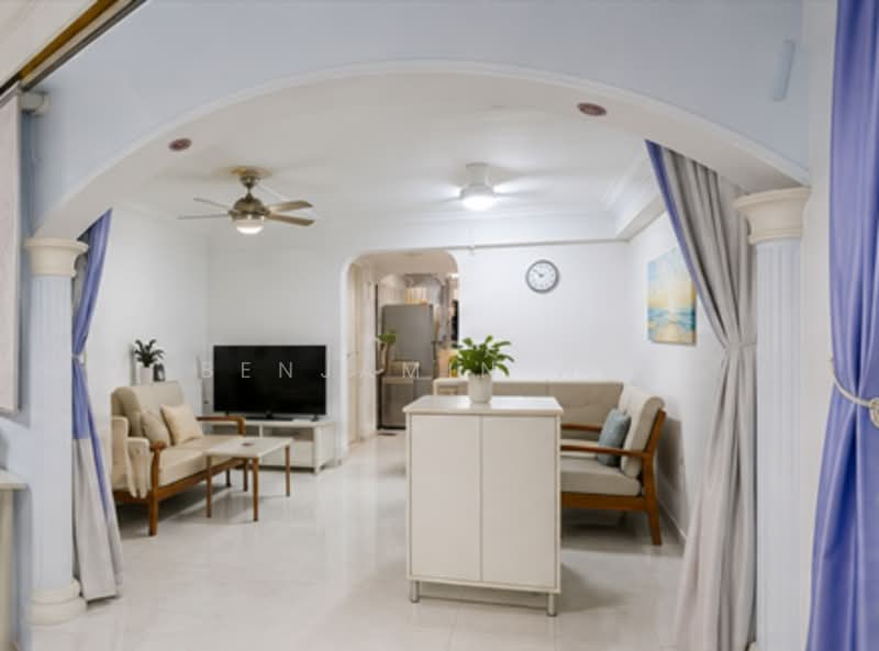 136 Bukit Batok West Avenue 6, 136 Bukit Batok West Avenue 6, 3 Bedrooms, 1,001 sqft, HDB Flat For Sale, by Benjamin Wee, 500138587 - Living Room - PropertyGuru.com.sg
