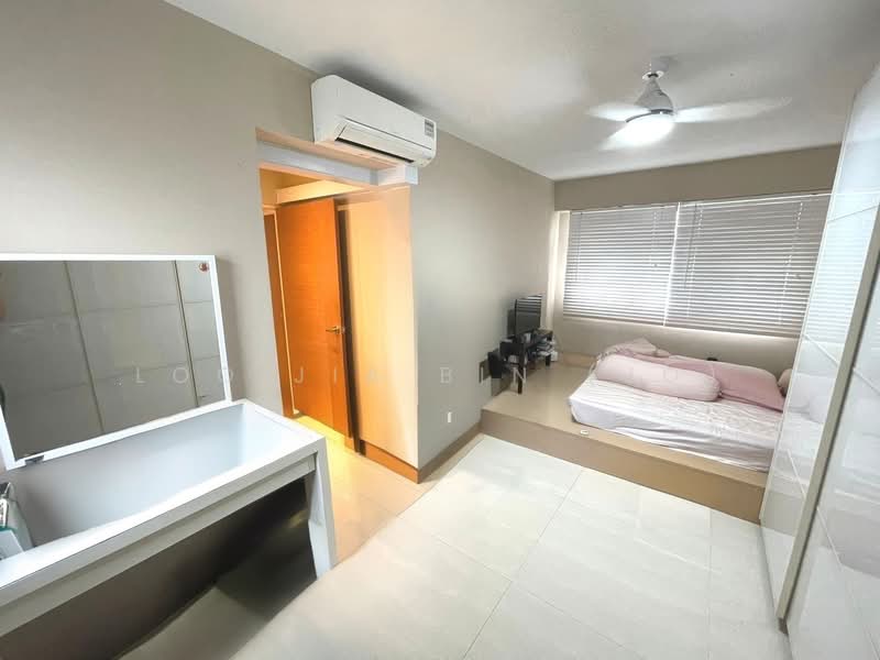 524A Tampines Central 7, 524A Tampines Central 7, 3 Bedrooms, 1,216 sqft, HDB Flat For Rent, by Loo Jia Bin (Jo), 500138600 - Bedroom - PropertyGuru.com.sg
