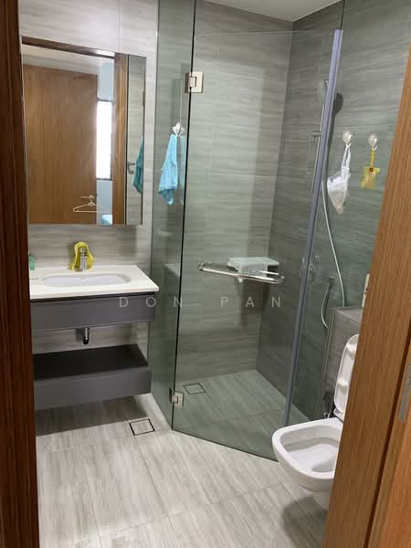Trilive, 115 Tampines Road, 2 Bedrooms, 549 sqft, Condominium For Rent, by Don Pan, 500138601 - Bathroom - PropertyGuru.com.sg