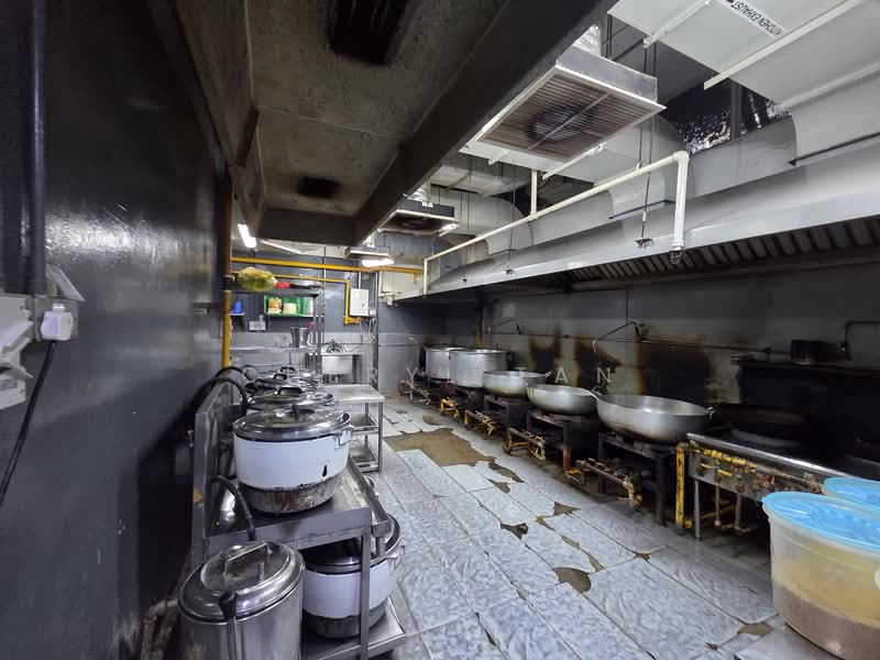 Mandai Foodlink, 5 Mandai Link, 4,026 sqft, Factory / Workshop (B2) For Sale, by Cheryl Tan, 500138602 - Kitchen - CommercialGuru.com.sg