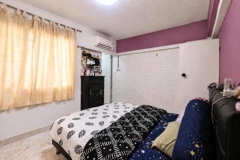 310 Jurong East Street 32, 310 Jurong East Street 32, 3 Bedrooms, 1,130 sqft, HDB Flat For Sale, by Alex Lim, 500138605 - Bedroom - PropertyGuru.com.sg