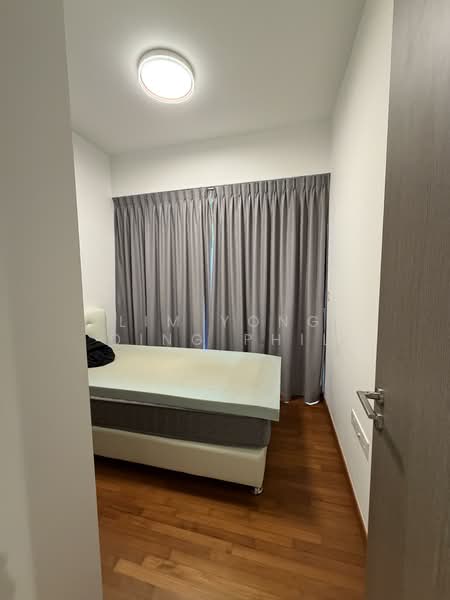 Kent Ridge Hill Residences, 62 South Buona Vista Road, 3 Bedrooms, 1,044 sqft, Condominium For Sale, by Lim Yong Qing Phil, 500138612 - Bedroom - PropertyGuru.com.sg