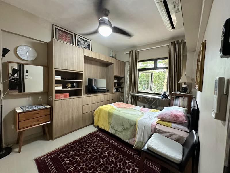 154 Rivervale Crescent, 154 Rivervale Crescent, 3 Bedrooms, 968 sqft, HDB Flat For Sale, by Hassan Bin Jaafar, 500138616 - Bedroom - PropertyGuru.com.sg