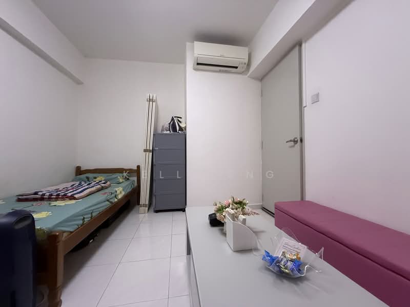 324A Sengkang East Way, 324A Sengkang East Way, 3 Bedrooms, 915 sqft, HDB Flat For Sale, by Kelly Sng, 500138620 - Bedroom - PropertyGuru.com.sg