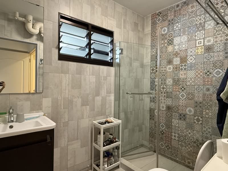 297B Compassvale Street, 297B Compassvale Street, 3 Bedrooms, 1,302 sqft, HDB Flat For Sale, by Alyssa Chia, 500138626 - PropertyGuru.com.sg