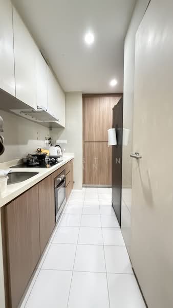 Watercolours, 25 Pasir Ris Link, 4 Bedrooms, 1,658 sqft, Executive Condominium For Sale, by Christina Tan, 500138635 - Kitchen - PropertyGuru.com.sg