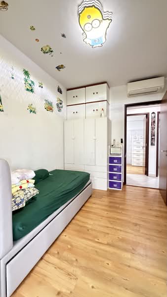 Watercolours, 25 Pasir Ris Link, 4 Bedrooms, 1,658 sqft, Executive Condominium For Sale, by Christina Tan, 500138635 - Bedroom - PropertyGuru.com.sg