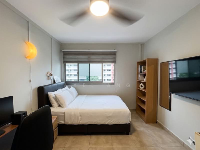 816 Woodlands Street 82, 816 Woodlands Street 82, 6 Bedrooms, 1,905 sqft, HDB Flat For Sale, by Axel Ang, 500138637 - Bedroom - PropertyGuru.com.sg