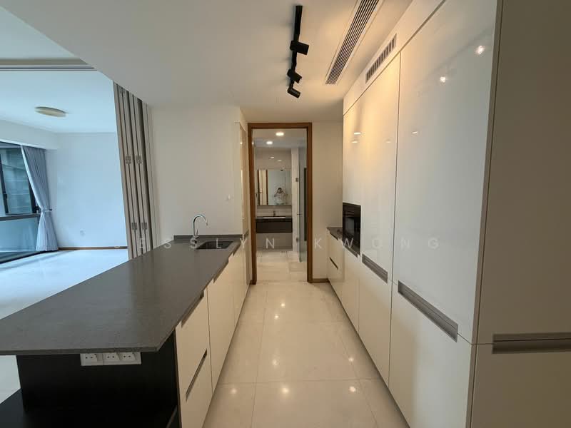 Marina One Residences, 21 Marina Way, 1 Bedroom, 721 sqft, Condominium For Sale, by Jesslyn Kwong, 500138639 - Kitchen - PropertyGuru.com.sg