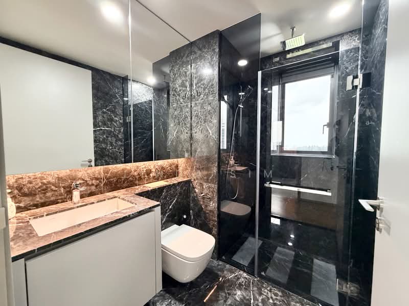 One Meyer, 1 Meyer Place, 3 Bedrooms, 1,033 sqft, Condominium For Sale, by Linda Sim, 500138640 - Bathroom - PropertyGuru.com.sg