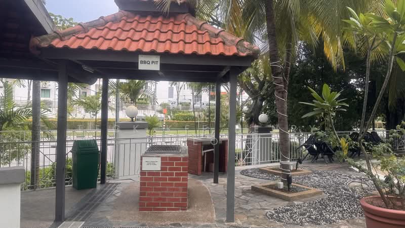 Hougang Green, 5 Buangkok Green, 3 Bedrooms, 1,141 sqft, Apartment For Sale, by Teck Kee Henry Yeo, 500138641 - BBQ pit - PropertyGuru.com.sg
