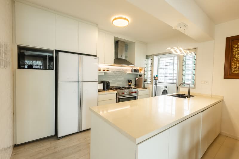 422B Northshore Dr, 422B Northshore Dr, 3 Bedrooms, 1,216 sqft, HDB Flat For Sale, by Naqib Nizar, 500138645 - Kitchen - PropertyGuru.com.sg