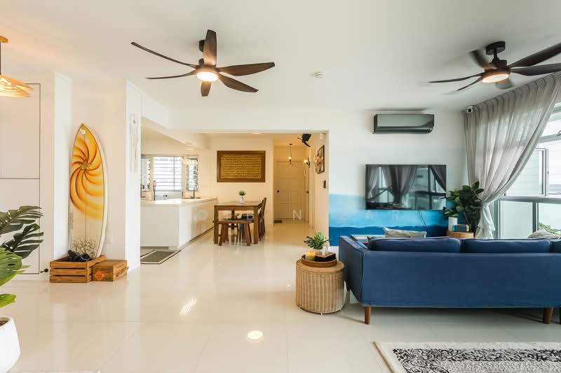 422B Northshore Drive, 422B Northshore Dr, 3 Bedrooms, 1,216 sqft, HDB Flat For Sale, by Naqib Nizar, 500138645 - Living Room - PropertyGuru.com.sg