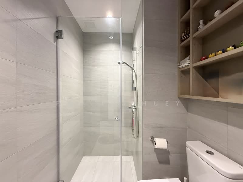 Grandeur Park Residences, 1 Bedok South Avenue 3, 2 Bedrooms, 592 sqft, Condominium For Rent, by Foo Jen Huey, 500138646 - Bathroom - PropertyGuru.com.sg
