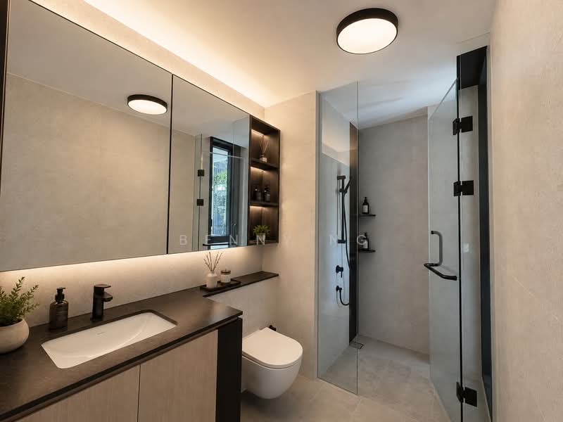 Jervois Mansion, 4 Jervois Close, 3 Bedrooms, 1,001 sqft, Condominium For Sale, by Benny Ng, 500138648 - Common Bathroom - PropertyGuru.com.sg