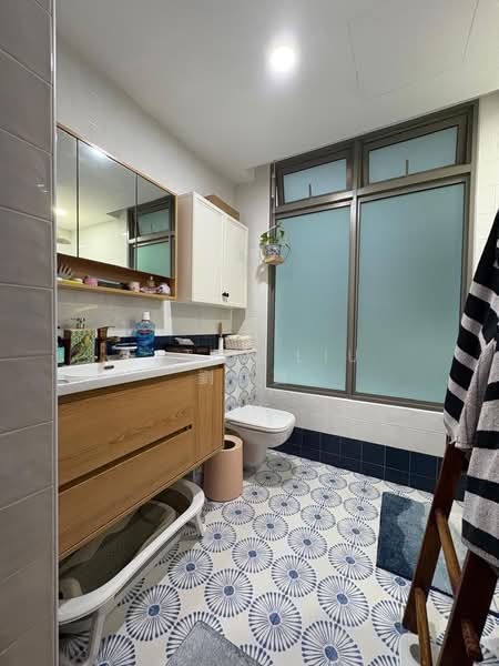 Ripple Bay, 4 Pasir Ris Link, 3 Bedrooms, 1,399 sqft, Condominium For Sale, by Estee Liu 劉俐蘡, 500138649 - Bathroom - PropertyGuru.com.sg