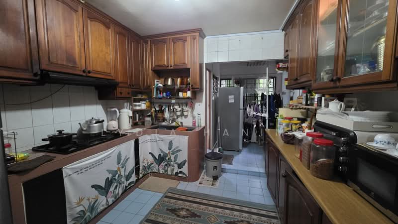 701 Woodlands Drive 40, 701 Woodlands Drive 40, 3 Bedrooms, 1,280 sqft, HDB Flat For Sale, by Lydia Hanim, 500138657 - Kitchen - PropertyGuru.com.sg