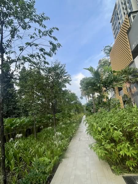 Penrose, 20 Sims Drive, 2 Bedrooms, 797 sqft, Condominium For Rent, by Judy Cho, 500138664 - Exterior - PropertyGuru.com.sg