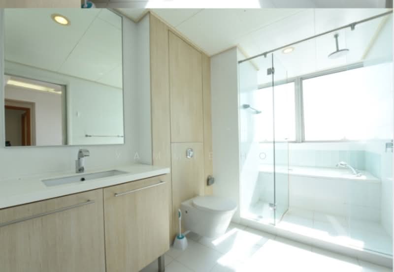 The Sail @ Marina Bay, 6 Marina Boulevard, 4 Bedrooms, 2,200 sqft, Condominium For Rent, by Yammie Ho, 500138666 - Bathroom - PropertyGuru.com.sg