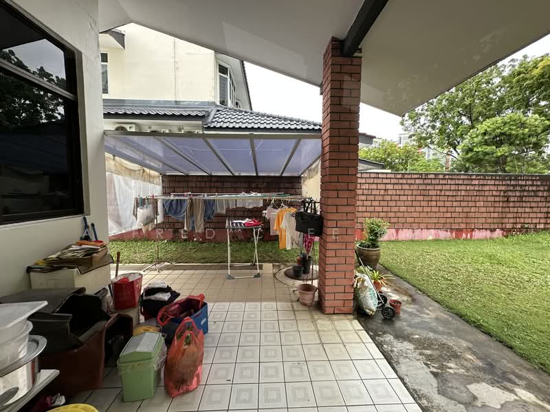 Chip Thye Garden, Yio Chu Kang Gardens, 5 Bedrooms, 2,500 sqft, Terraced House For Rent, by Alfred Chee 徐仲宏, 500138670 - Back Yard - PropertyGuru.com.sg