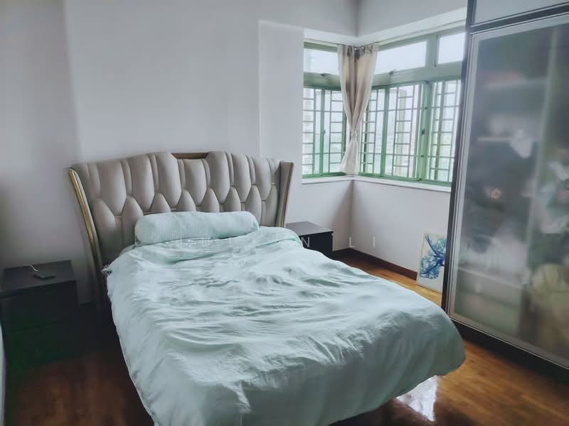 Windermere, 28 Choa Chu Kang Street 64, 3 Bedrooms, 1,281 sqft, Condominium For Sale, by Julian Li, 500138673 - Bedroom - PropertyGuru.com.sg