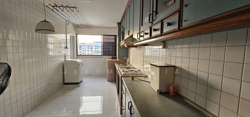 635 Yishun Street 61, 635 Yishun Street 61, 3 Bedrooms, 903 sqft, HDB Flat For Sale, by Jeremy Chia, 500138682 - Kitchen - PropertyGuru.com.sg
