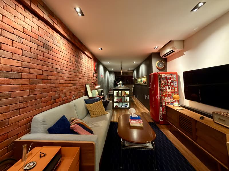 93 Geylang Bahru, 93 Geylang Bahru, 2 Bedrooms, 731 sqft, HDB Flat For Sale, by Kamal Tung, 500138683 - Living Room - PropertyGuru.com.sg