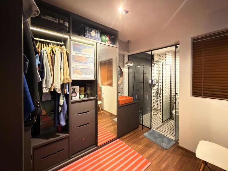 93 Geylang Bahru, 93 Geylang Bahru, 2 Bedrooms, 731 sqft, HDB Flat For Sale, by Kamal Tung, 500138683 - Bathroom - PropertyGuru.com.sg