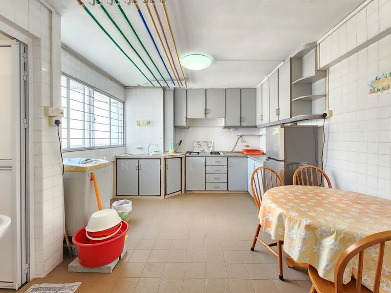 185 Bishan Street 13, 185 Bishan Street 13, 3 Bedrooms, 914 sqft, HDB Flat For Sale, by Sidney Lee 李美秀, 500138685 - Kitchen - PropertyGuru.com.sg