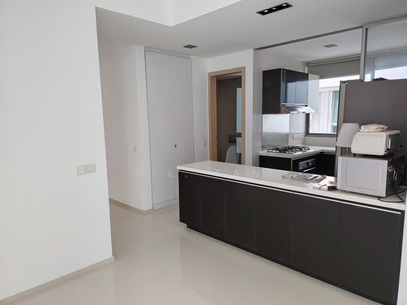 Botannia, 27 West Coast Park, 3 Bedrooms, 1,305 sqft, Condominium For Rent, by B.L. Tan, 500138690 - Kitchen - PropertyGuru.com.sg