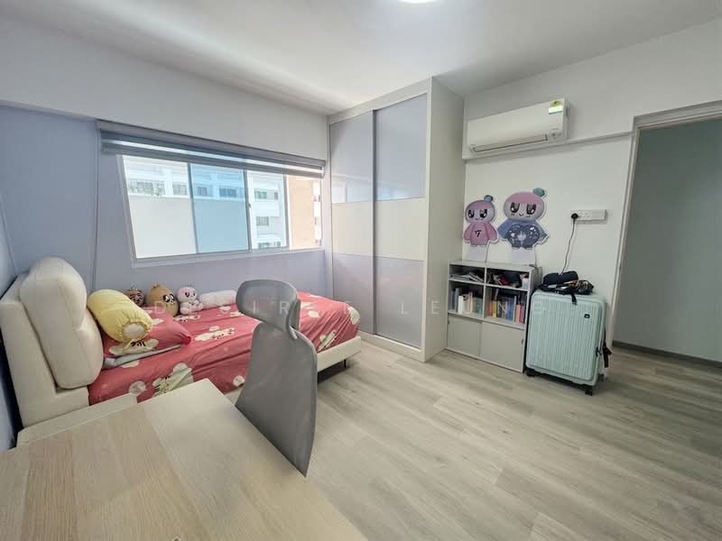 53 Pipit Road, 53 Pipit Road, 4 Bedrooms, 1,572 sqft, HDB Flat For Sale, by Desiree Leung, 500138699 - Bedroom - PropertyGuru.com.sg