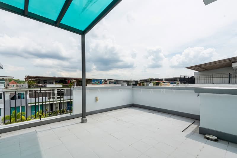 The Springside, 20 Springside Walk, 5 Bedrooms, 3,348 sqft, Corner Terrace For Sale, by Richard Jany, 500138715 - Exterior - PropertyGuru.com.sg