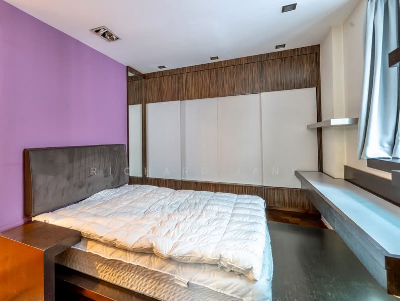 The Springside, 20 Springside Walk, 5 Bedrooms, 3,348 sqft, Corner Terrace For Sale, by Richard Jany, 500138715 - Bedroom - PropertyGuru.com.sg